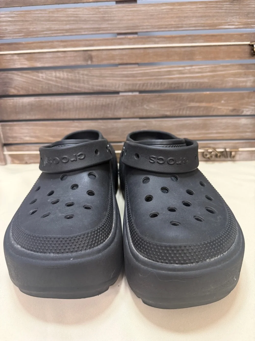 Crocs Women’s Classic Stacked Clog -stomp size 11